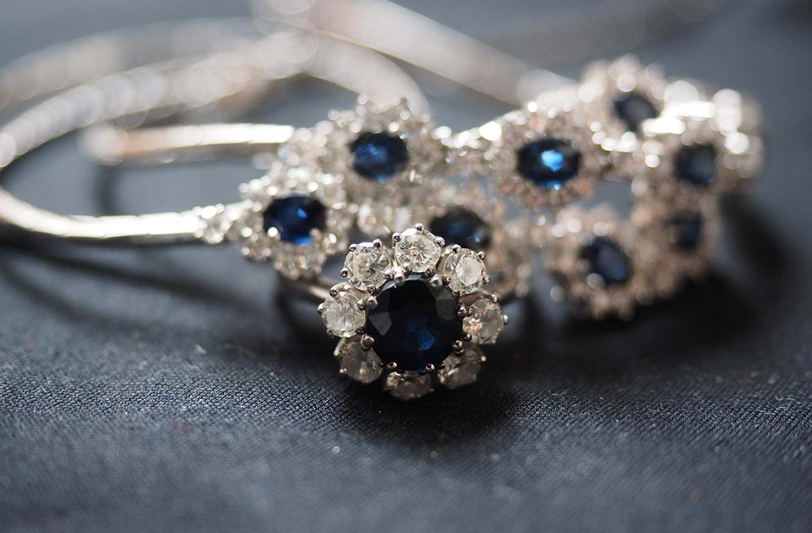 Ring Necklace Jewellery Silver Earrings Gem 1287223 Pxhere 1